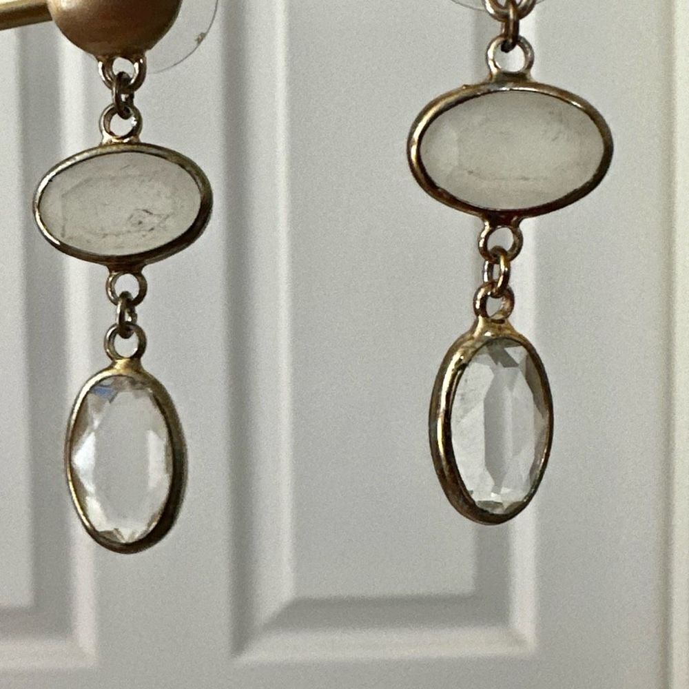 Gold tone clear rhinestone drop earrings - Picture 8 of 9
